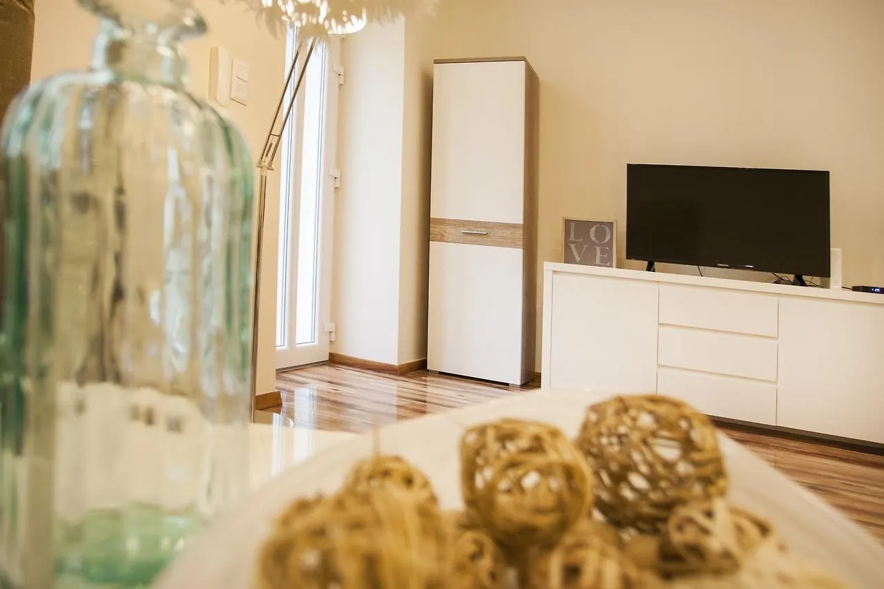 Roxana Apartments Budapest 0*,